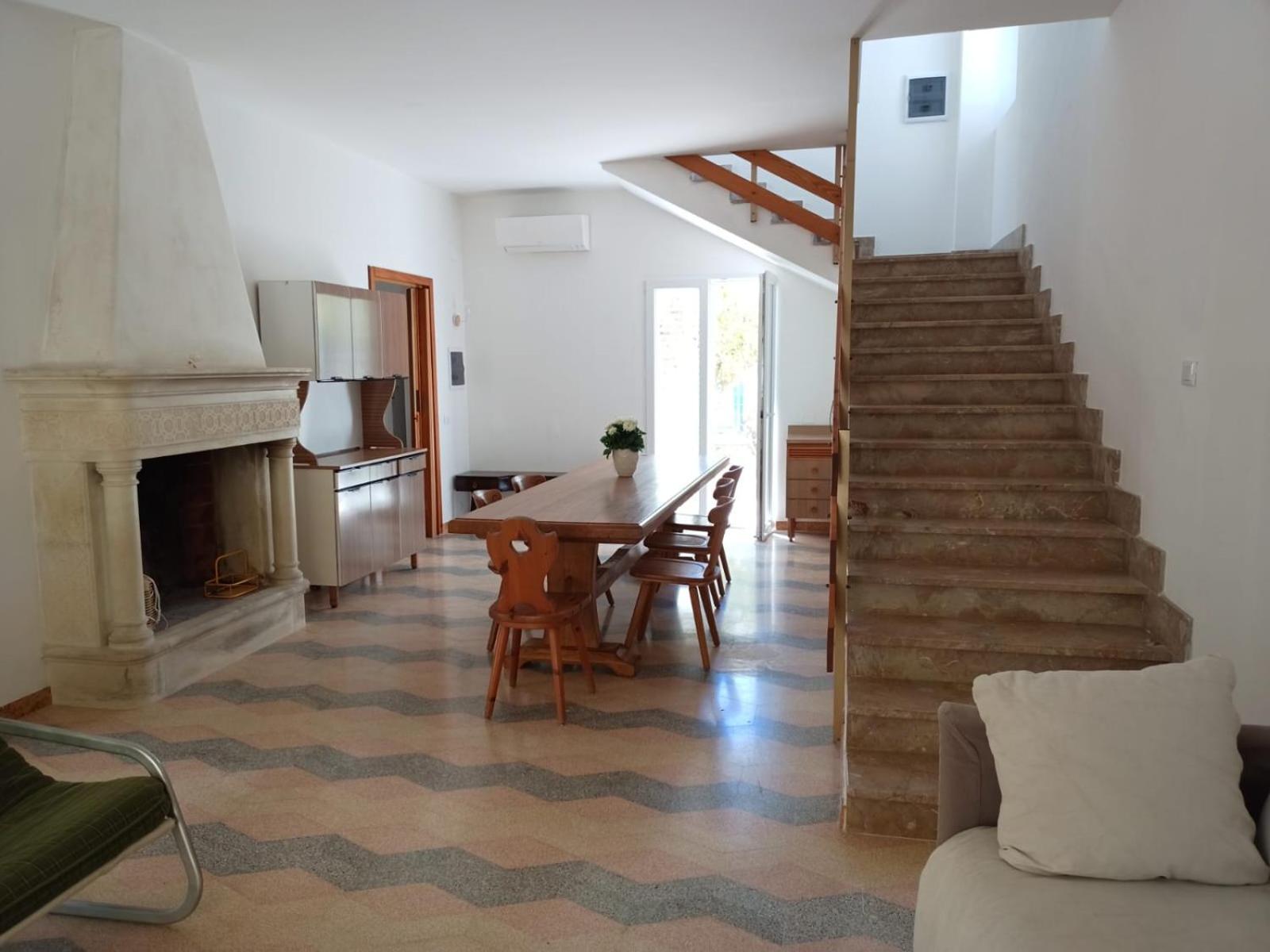 Salva Villa *